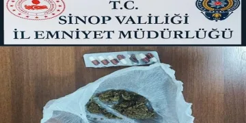 Sinop’ta şüpheli 3 kişiden uyuşturucu çıktı