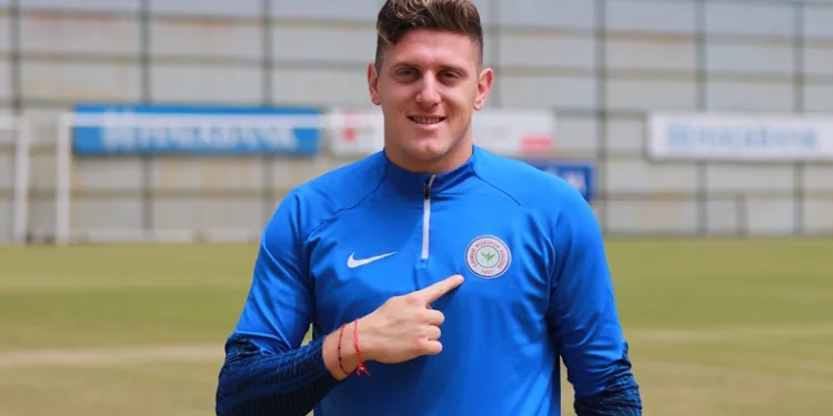 Çaykur Rizespor’un golcü futbolcusu Adolfo Gaich: “Son dakika golleri Avrupa hayalimizden uzaklaştırdı”