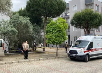 Pencereden düşen yaşlı kadın hayatını kaybetti