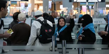 İstanbul’dan 196 hacı adayı kutsal topraklar için yola çıktı