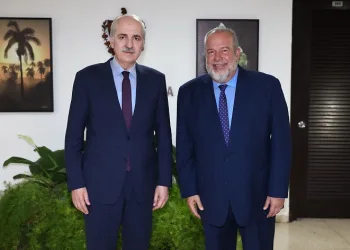TBMM Başkanı Kurtulmuş, Küba Başbakanı Cruz ile bir araya geldi