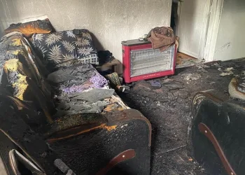 Alaşehir’de ev yangını: 1 yaralı