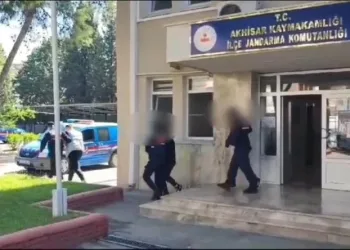 Akhisar Jandarması hırsızlara göz açtırmıyor