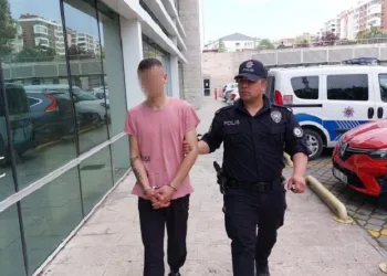 Kız arkadaşını tehdit eden genç tutuklandı