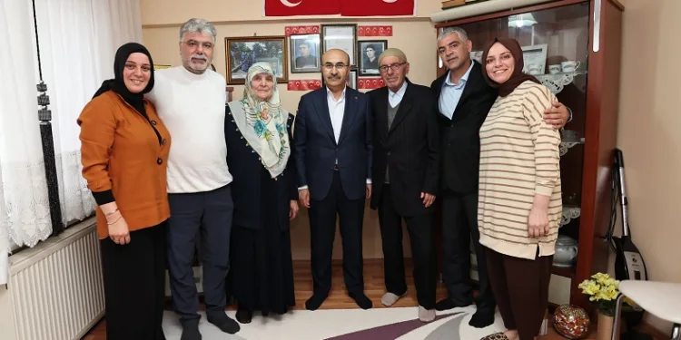Vali Mahmut Demirtaş’tan şehit annelerine ziyaret