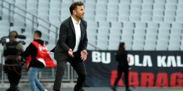 Galatasaray Teknik Direktörü Okan Buruk: “Tek düşüncemiz Fenerbahçe maçını kazanıp şampiyon olmak”