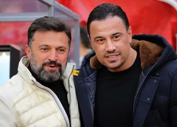 Bülent Uygun ve Çağdaş Atan kırmızı kart gördü