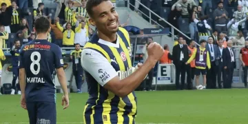 Fenerbahçe’de Alexander Djiku, ligde üçüncü golünü kaydetti
