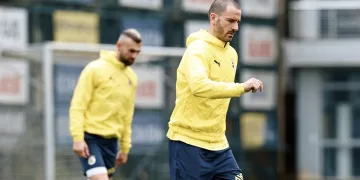 Fenerbahçe, Galatasaray maçı hazırlıklarına başladı