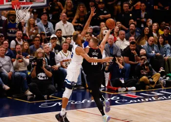 NBA’de Nikola Jokic 40 sayı attı, Denver seride öne geçti