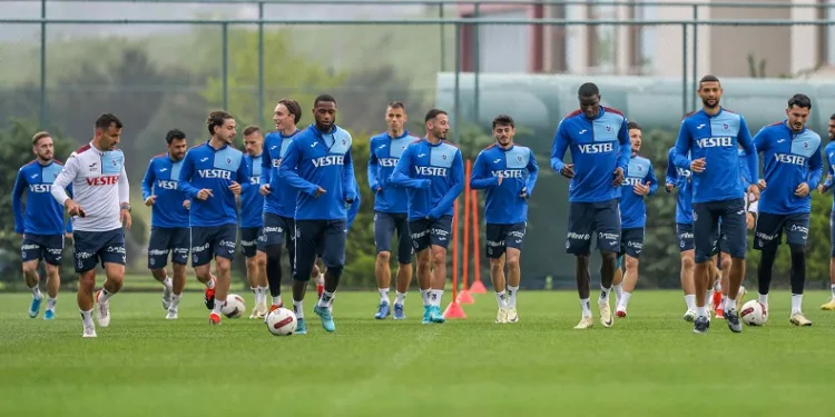 Trabzonspor’da ilk hedef Başakşehir