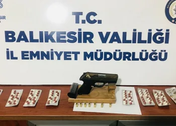 Bandırma’da üzeri aranan şahıs uyuşturucu deposu çıktı