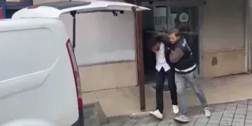 İstanbul’da taksici meslektaşını vurarak öldürdü