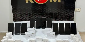 Malatya’da 11 adet kaçak cep telefonu ele geçirildi