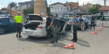 Çorum polisinin şok uygulamaları sürüyor