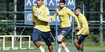Fenerbahçe, Galatasaray derbisi hazırlıklarını sürdürdü