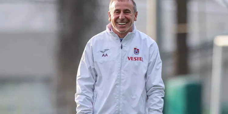 Trabzonspor Teknik Direktörü Abdullah Avcı: “Kupayı Trabzonspor tarihine tekrar yaşatmak istiyoruz”