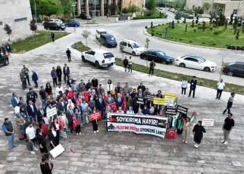 Tunceli’de üniversite öğrencilerinden Filistin’e destek
