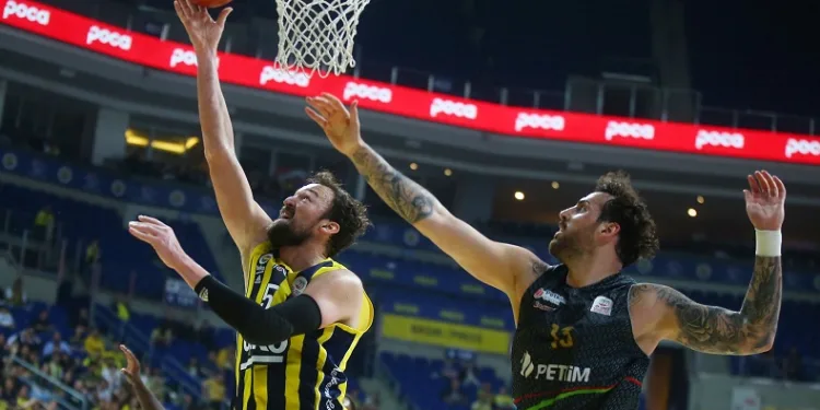 Aliağa Petkimspor, turu zora soktu