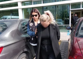 Uyuşturucuyla yakalanan kadın tutuklandı