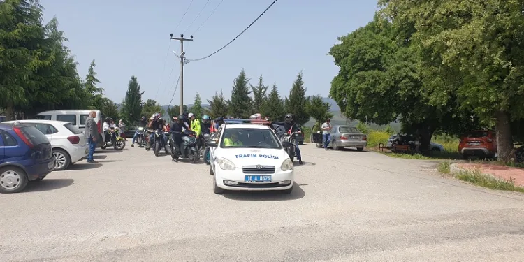 Orhaneli’nde motosiklet turu yapıldı