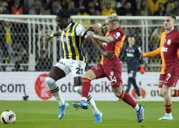 Fenerbahçe’de tek hedef derbi galibiyeti