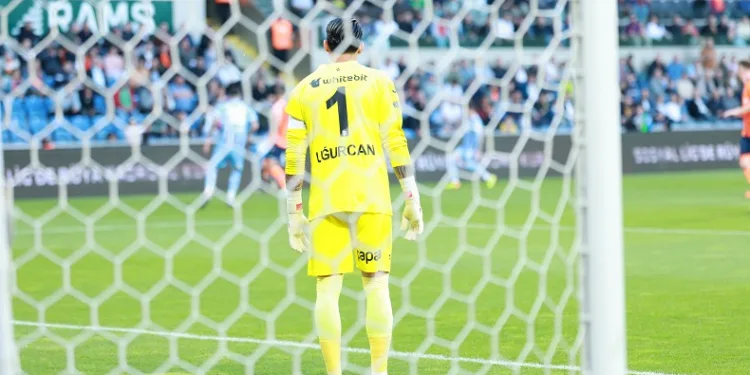 Uğurcan Çakır: “Kupayı kazanıp taraftarlarımızı mutlu etmek istiyoruz”