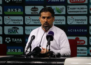 Çaykur Rizespor Teknik Direktörü İlhan Palut: “Avrupa iddiasını sürdüren takım Rizespor’muş gibi bir görüntü sahada vardı”