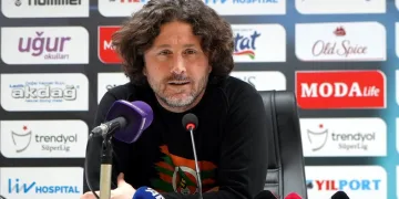 Alanyaspor Teknik Direktörü Fatih Tekke: “İyi ve üstün bir oyun oynadık”