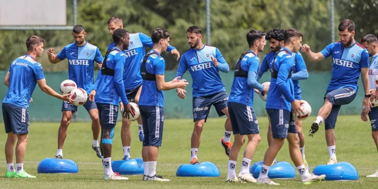 Trabzonspor, Beşiktaş maçı hazırlıklarına başladı
