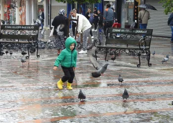 Edirne’de yağmur etkili oldu