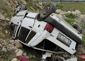 Kütahya’da otomobil takla attı