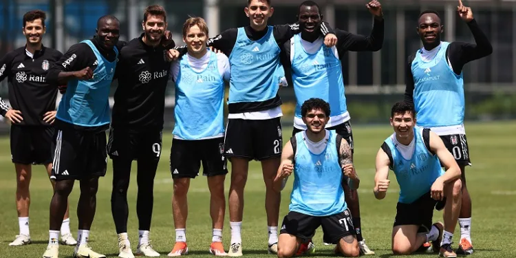 Beşiktaş, Trabzonspor maçı hazırlıklarını sürdürdü