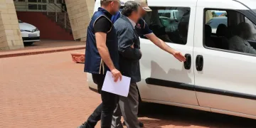 FETÖ’den 10 yıl hapis cezası ile aranan esnaf yakalandı