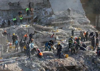 Depremde 38 kişinin hayatını kaybettiği Dündar Apartmanı’nın tutuklu 2 müteahhidine ceza