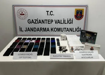 Gaziantep’te 2 milyon TL değerinde kaçak telefon ele geçirildi
