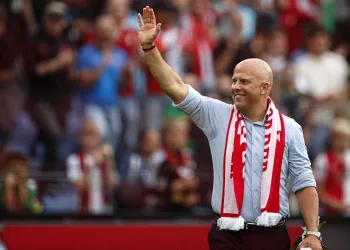 Liverpool’un yeni teknik direktörü Arne Slot oldu