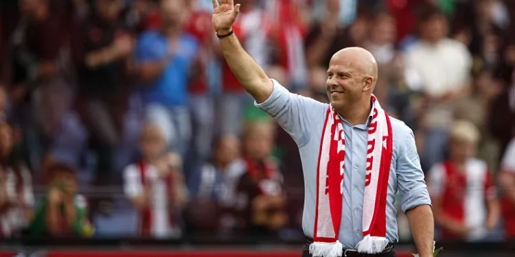 Liverpool’un yeni teknik direktörü Arne Slot oldu