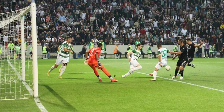 Elazığspor: 4 – Efeler 09 SFK: 0
