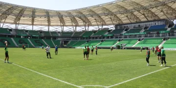 Sakaryaspor, play-off finaline Atatürk Stadyumu’nda hazırlanıyor