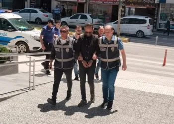 Dolandırıcıların “kombi” tuzağı polise takıldı