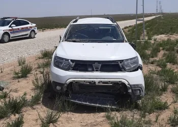 Konya’da kontrolden çıkan otomobil takla attı