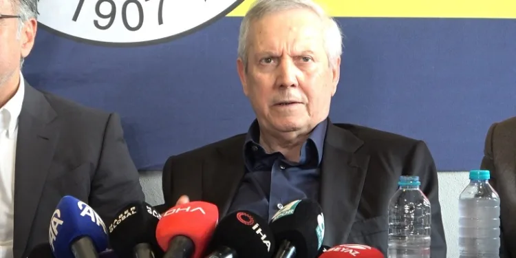 Aziz Yıldırım: “Mourinho 7 milyon Euro’ya gelecekse biz çekilelim”