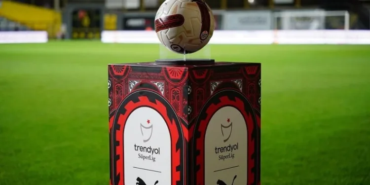 Trendyol Süper Lig’de son haftanın hakemleri açıklandı