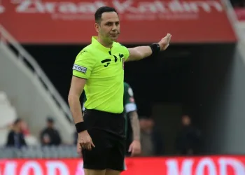 Sivasspor – Kayserispor maçını Murat Erdoğan yönetecek