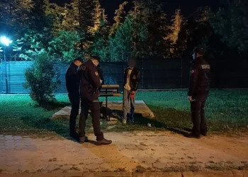 Bin 265 kişinin sorgulandığı uygulamada kaçak şahıs yakalandı