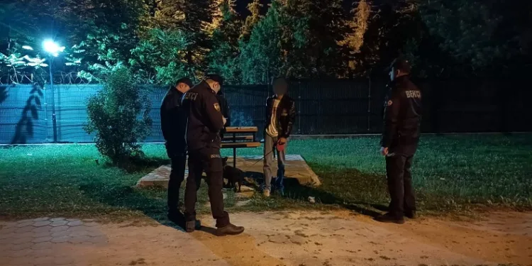 Bin 265 kişinin sorgulandığı uygulamada kaçak şahıs yakalandı