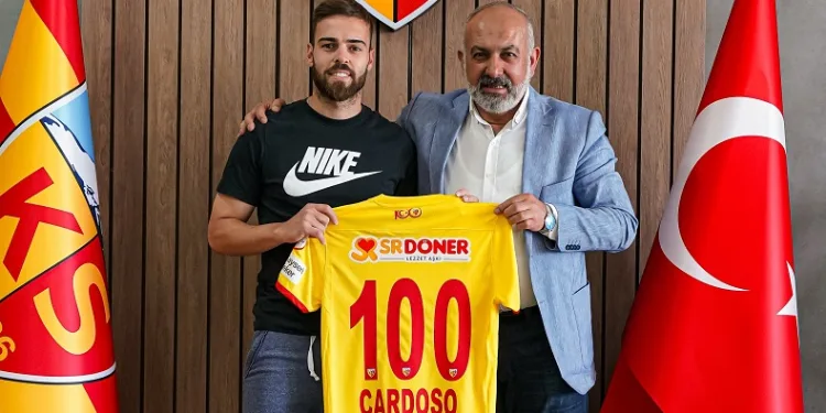 Miguel Cardoso Kayserispor’da 100. maçına çıktı
