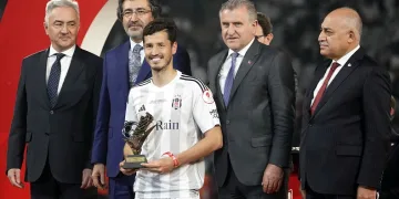 Salih Uçan: “Yaşanan her şeyi unutturacak tek bir maçtı”