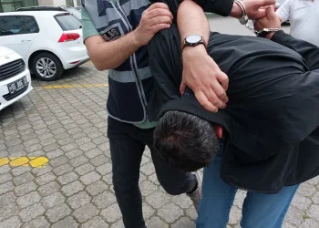 Katilin kaçmasına yardım iddiasına gözaltı